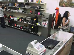 Latina gets fucked in pawnshop for cash
